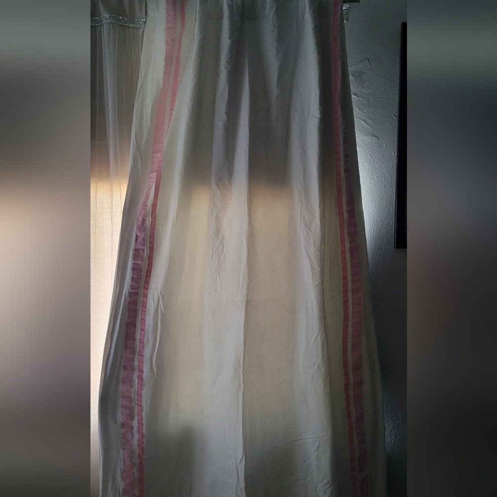 POTTERY BARN KIDS ROOM DARKENING CURTTAINS